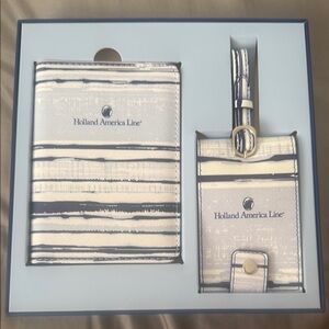 Holland America passport and luggage tag Travel Set